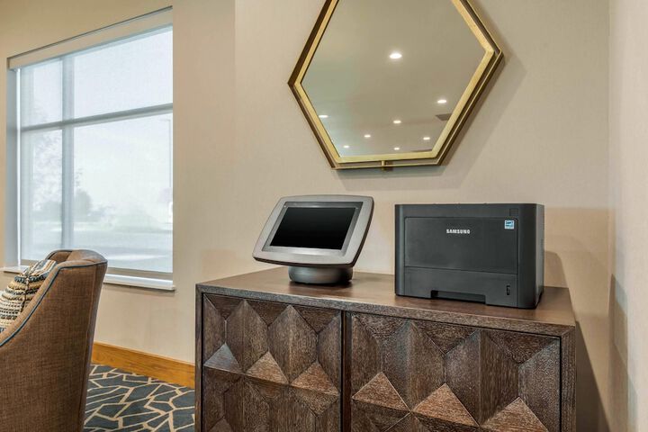 Cambria Hotel Davenport Quad Cities