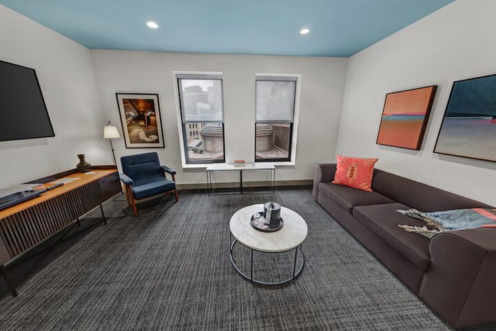 Kimpton Schofield Hotel by IHG