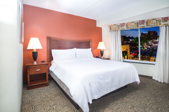 Room 74 of 158