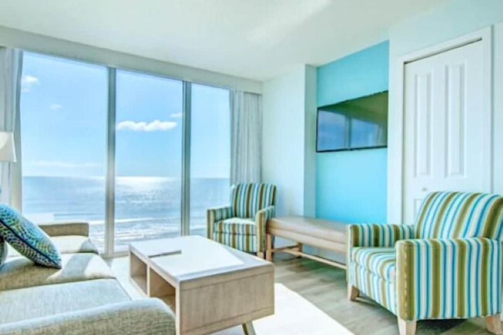 Grand Seas by Exploria Resorts MOD Collection by Sonesta