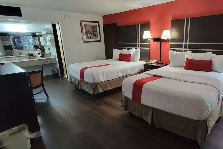 Ramada by Wyndham Mountain Home