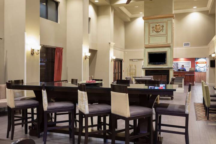 Hotel Interior 10 of 57