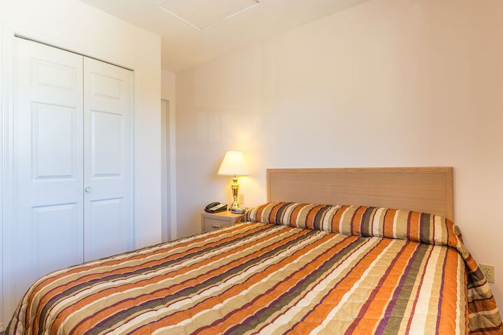 Room 35 of 40