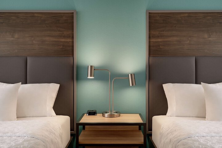 Room 29 of 43