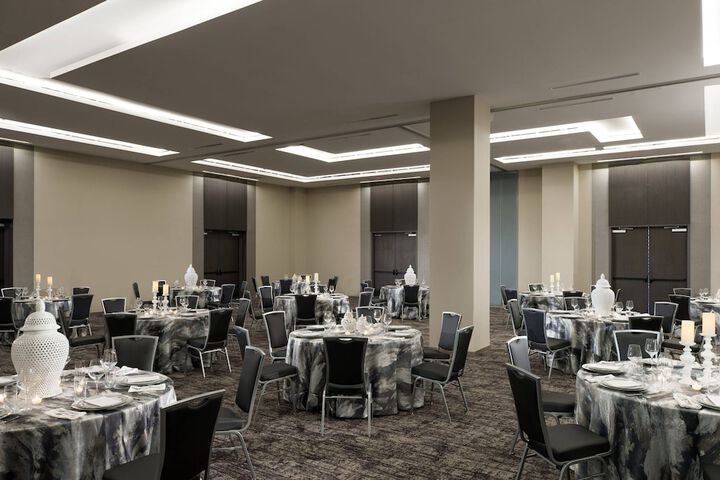 AC Hotel by Marriott Tallahassee Universities at the Capitol