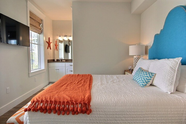 Room 15 of 27
