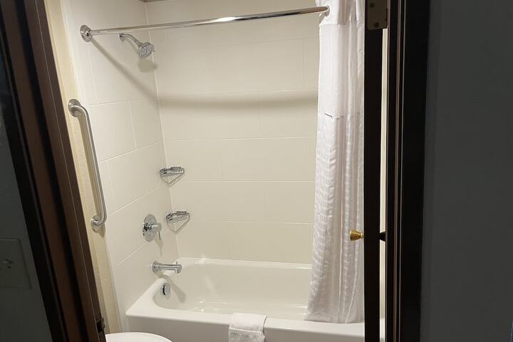 Wingate by Wyndham Clearfield