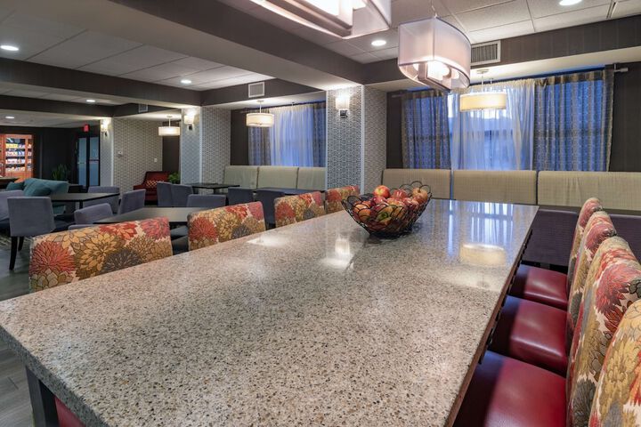 Hotel Interior 11 of 39