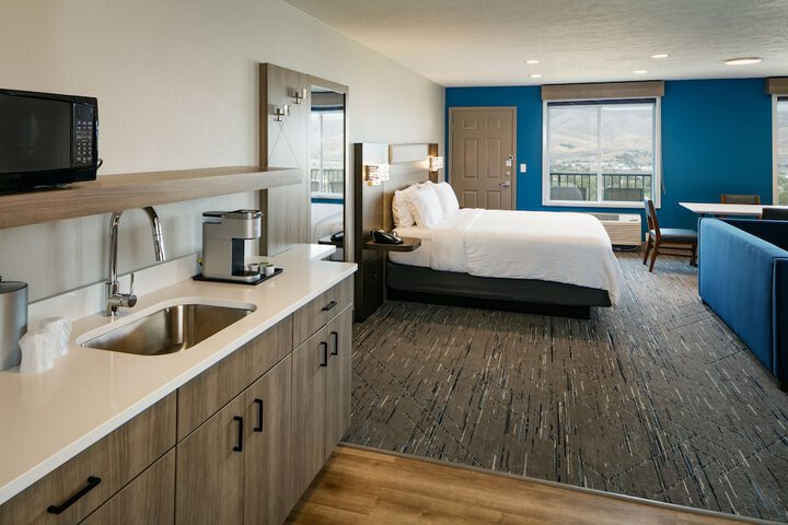 Room 41 of 71