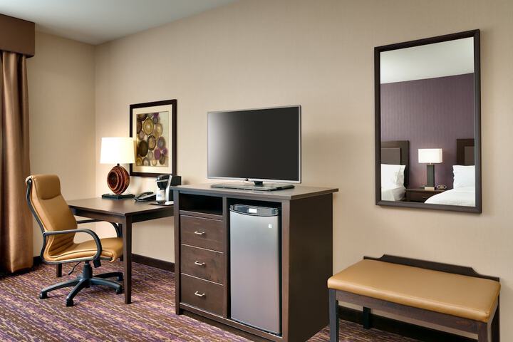 Room 40 of 53