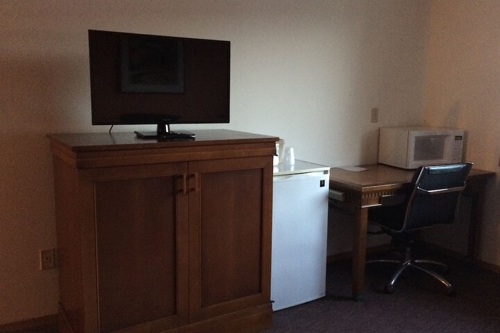 Room 21 of 36