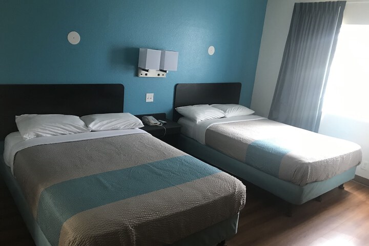 Motel 6 Caseyville IL - Caseyville Il
