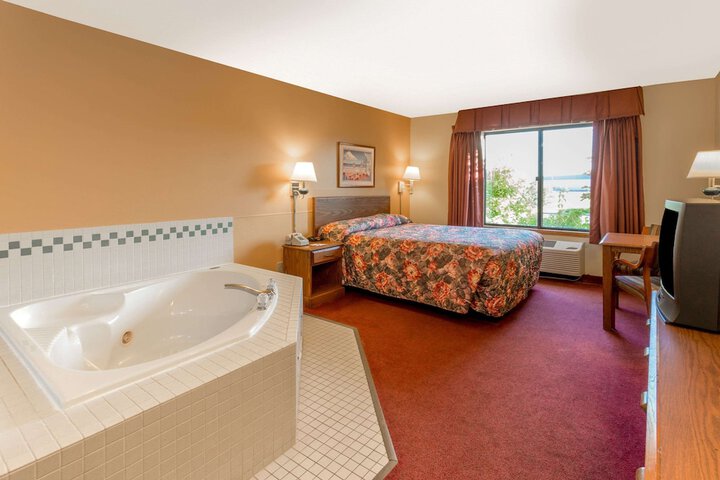 Room 21 of 44