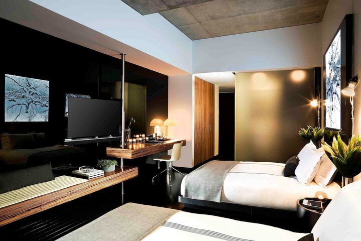 Room 39 of 63