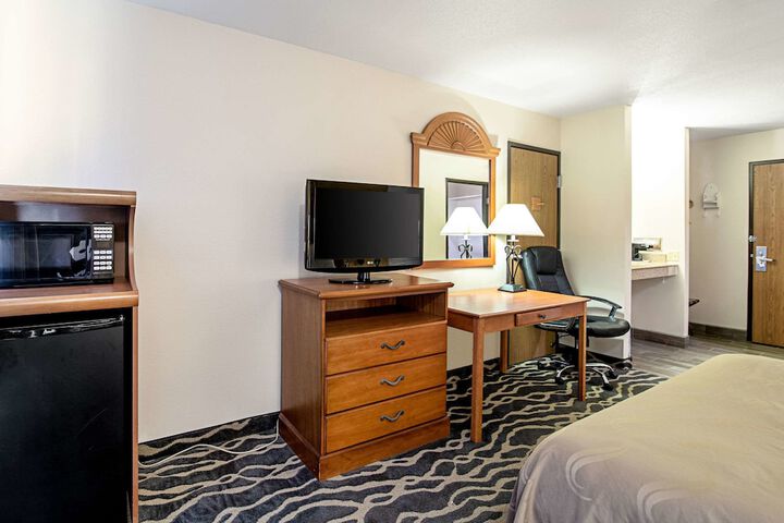 Room 22 of 30