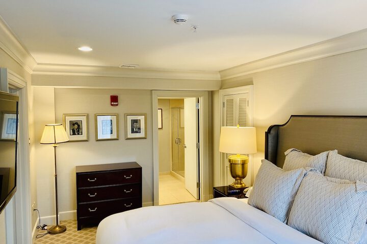 Room 30 of 55