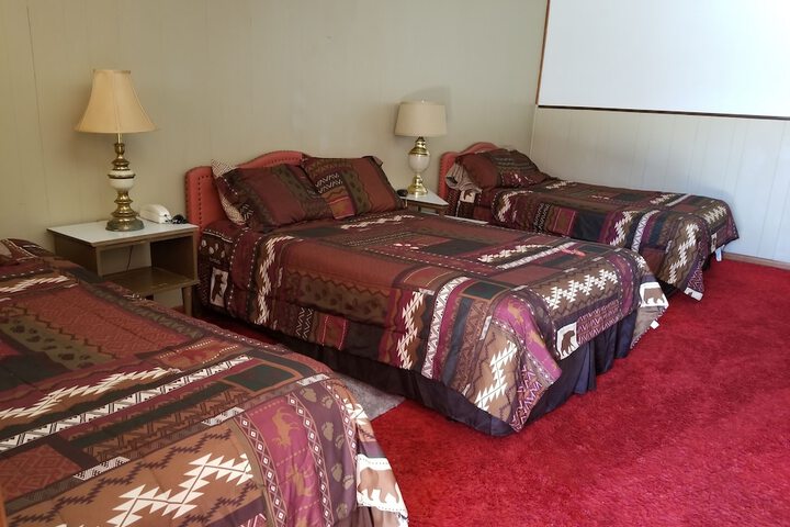 Room 68 of 81