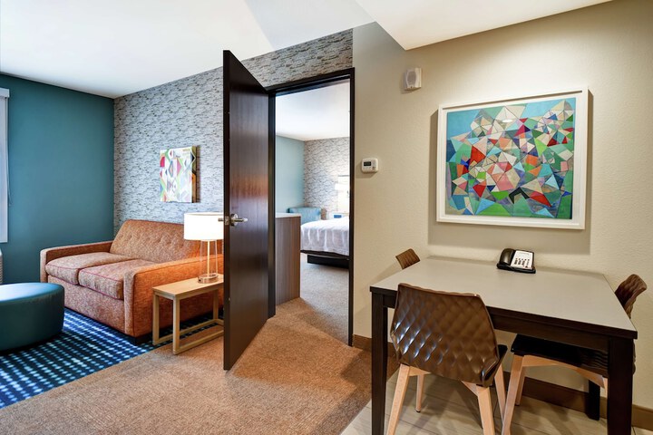 Room 17 of 45