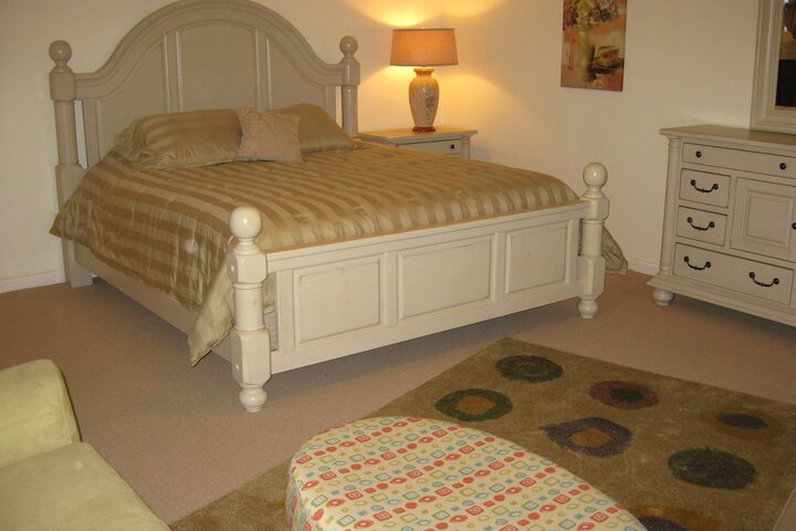 Room 54 of 89