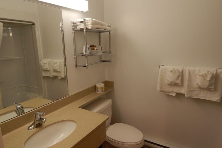 Slemon Park Hotel & Conference Centre