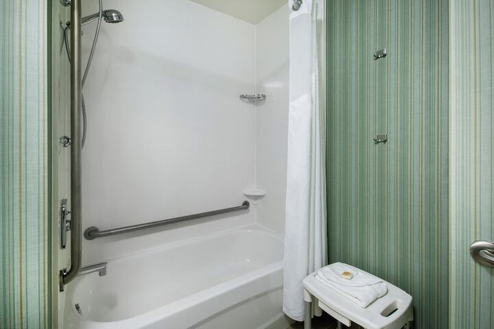 Holiday Inn Hotel & Suites Saskatoon Downtown by IHG