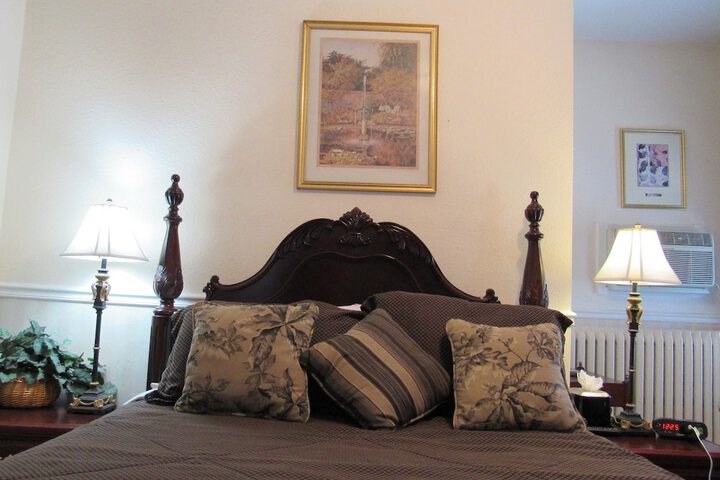 Room 68 of 106