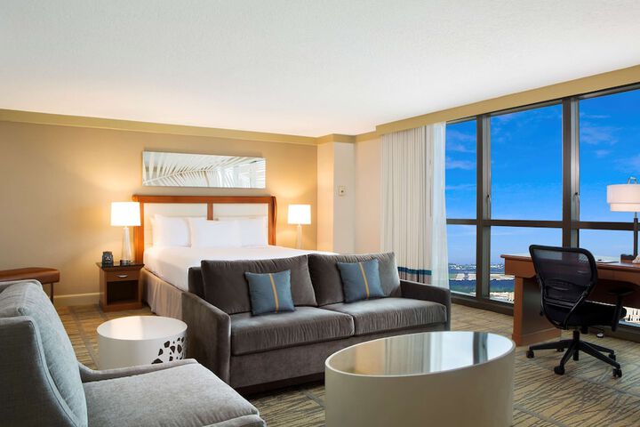 Room 34 of 109