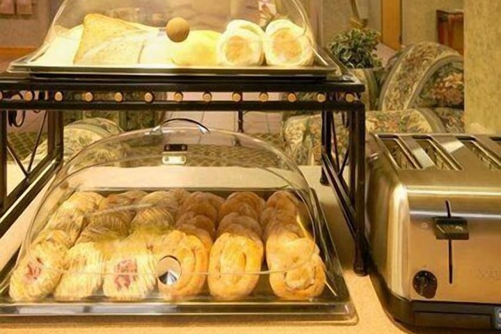 Quality Inn Cleveland MS