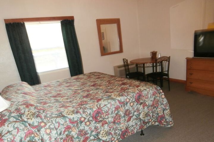 Riverbend Lodging