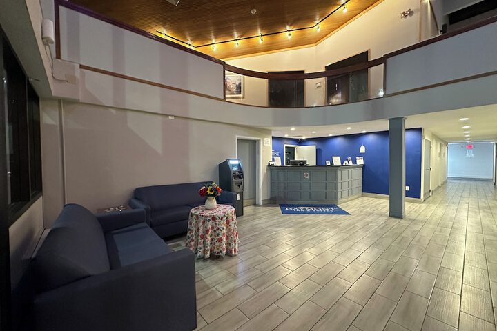 Hotel Interior 10 of 50