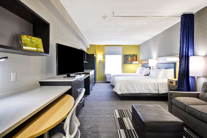 Room 16 of 42