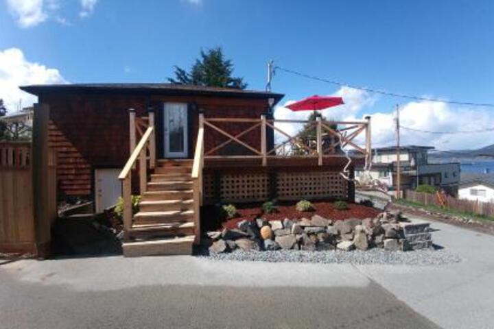 Cowichan Bay Cottage