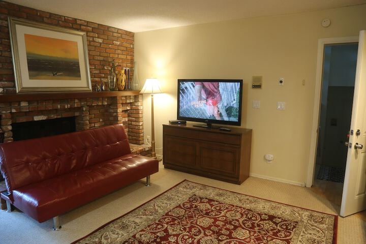 Room 17 of 33