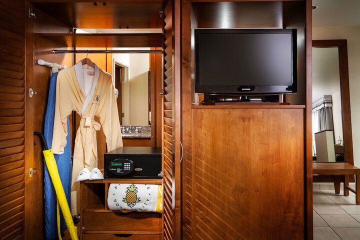 Room 20 of 35