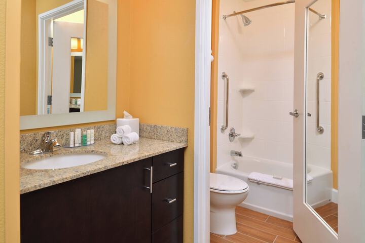 TownePlace Suites Detroit Commerce