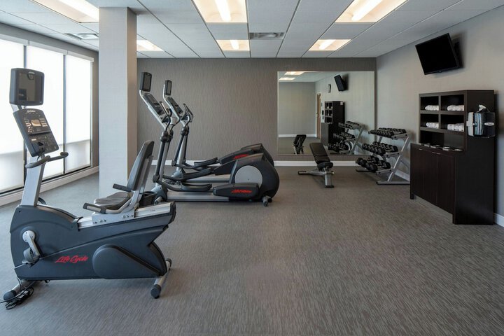 Courtyard by Marriott Jackson Airport / Pearl