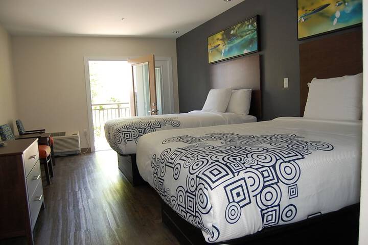 Room 122 of 150