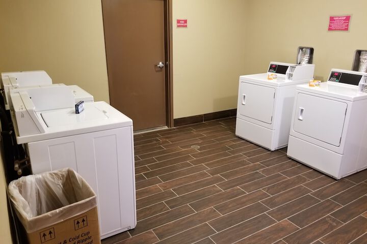 Room 20 of 48