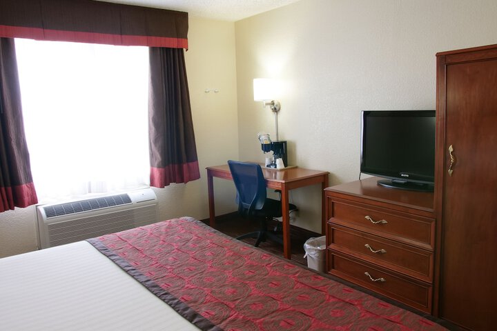 Room 19 of 41