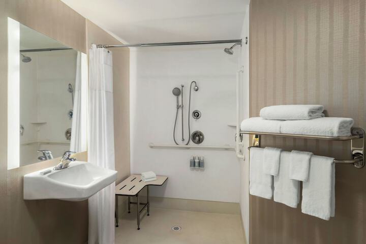 SpringHill Suites by Marriott Fresno