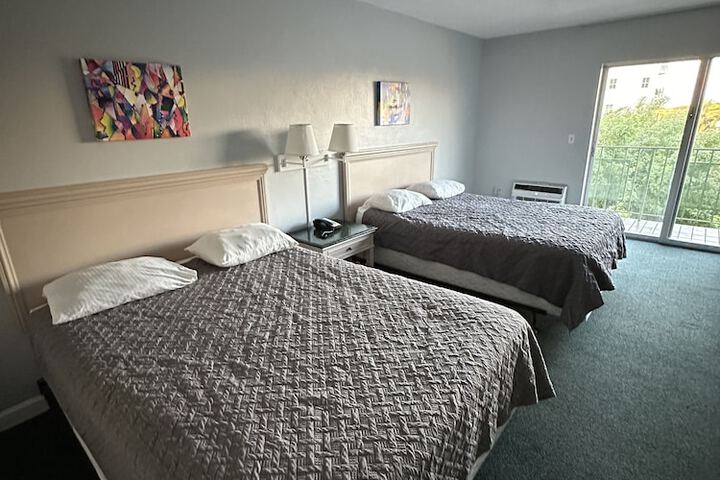 Room 31 of 42