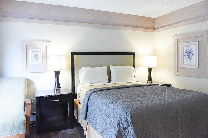 Argo Inn and Suites