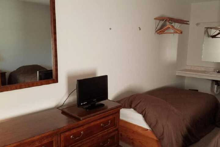 Room 19 of 54
