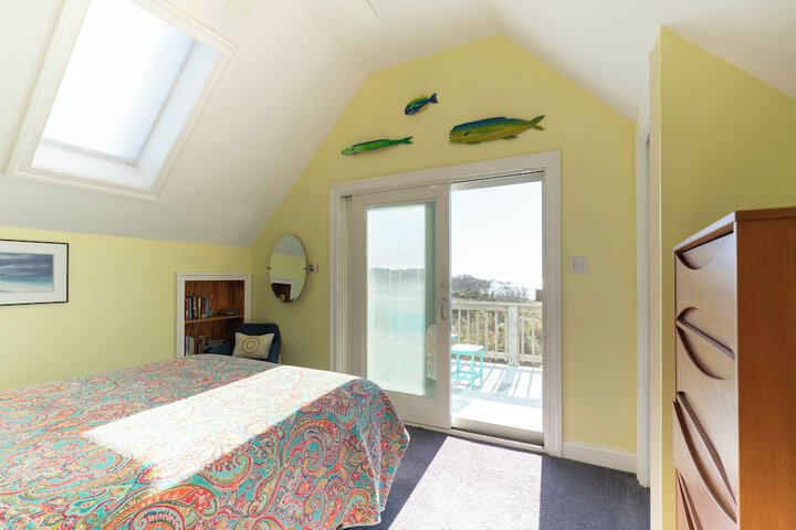 Ocracoke Harbor Inn