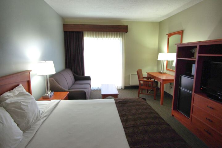 Room 42 of 51