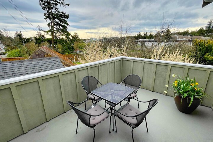Friday Harbor Grand B & B