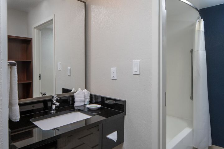 Fairfield Inn & Suites by Marriott Ft. Myers / Cape Coral