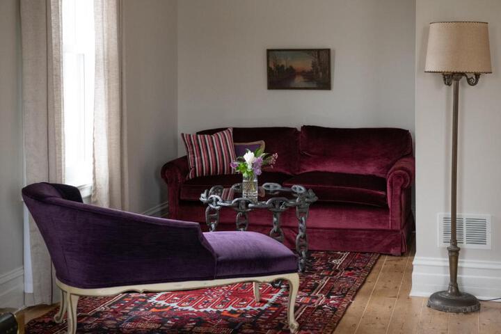 Stewart House Hotel