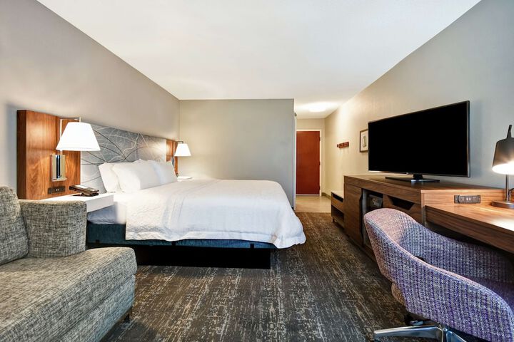Hampton Inn Atlanta-Mall of Georgia