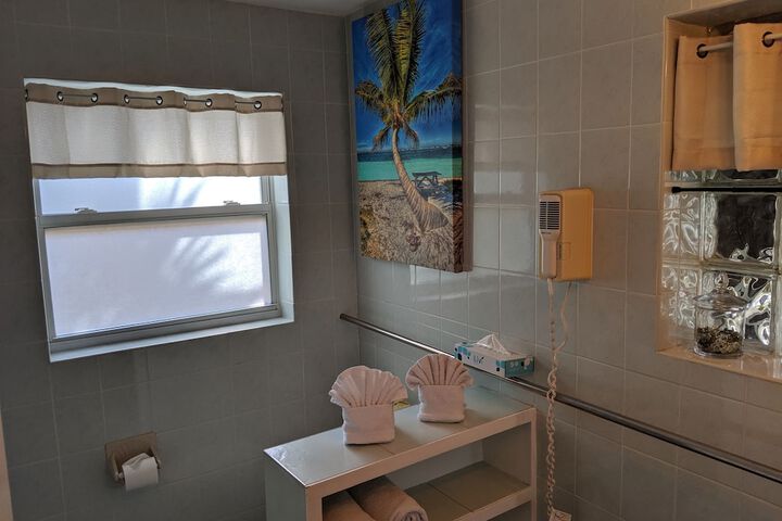 Room 41 of 69